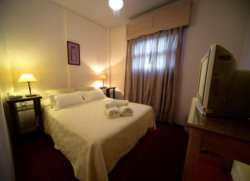 Hotel Ariosto メンドーサ エクステリア 写真